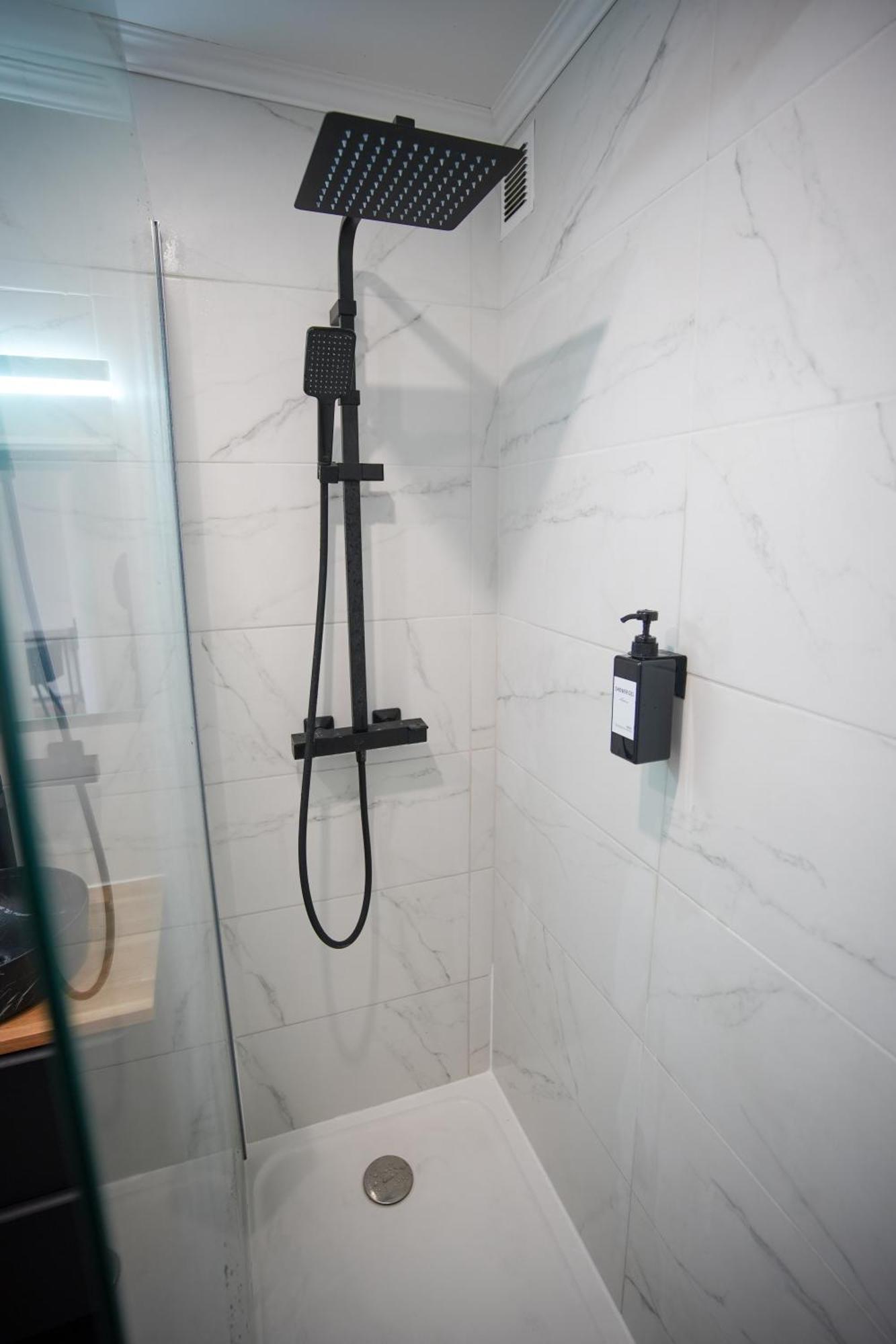 Keyless Appartement Moderne Et Spacieux 90 M2 Parking Chevilly-Larue Exterior photo